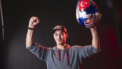 Toprak Razgatlıoğlu Portekiz’de birinci oldu