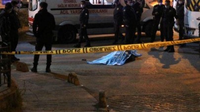 Üç kelimelik not bırakıp sokak ortasında kafasına sıkan Muhammed Yerlikaya öldü!
