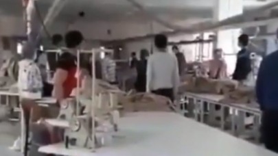 10 Kasım'da saygı duruşuna kalkmayan işçi apo sloganı attı: Patron,  tekme tokat döverek kovdu