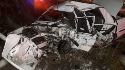 Antalya'da feci kaza: Can Çalışkan,  Melahat Şahin,  Sezer Karadeniz öldü