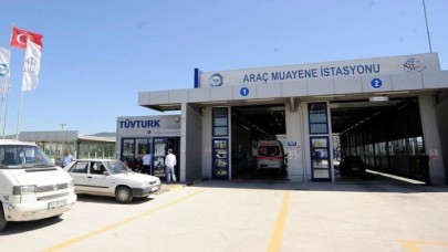 Araç muayene ücreti ödemeleriyle ilgili yeni gelişme! Cumhurbaşkanı Yardımcısı Fuat Oktay açıkladı