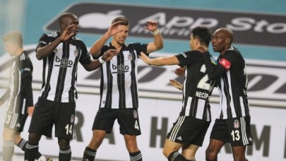 Beşiktaş'tan derbi paylaşımı: İstanbul plakası değil,  Kadıköy hatırası!