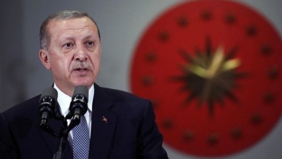 Cumhurbaşkanı Erdoğan'dan koronavirüs salgını açıklaması: Erteliyoruz!