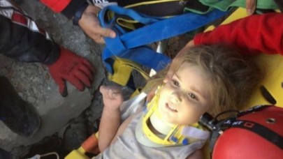 Enkaz altından çıkarılan Ayda'nın ailesiyle ilgili kahreden detay!