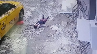 Esenyurt'ta kahreden olay! 4 yaşındaki Abdullah Karataş taksinin altında kaldı