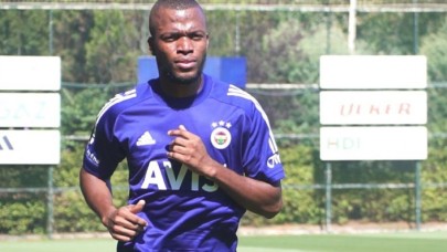 Fenerbahçeli futbolcu Valencia'nın Kovid-19 testi pozitif çıktı