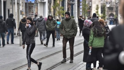 İçişleri Bakanlığı'ndan açıklama: 20 yaş altı ve 65 yaş üstü sokağa çıkma yasağına yeni ayar