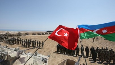 İngiliz basını: Dağlık Karabağ'da asıl kazanan Türkiye,  Batı köşeye itildi!