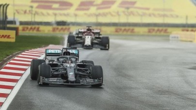 İstanbul'da Lewis Hamilton fırtınası: Tarih yazdı