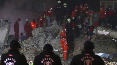 İzmir'deki depremde can kaybı 109'a yükseldi