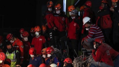 İzmir'deki depremde can kaybı 114'e yükseldi