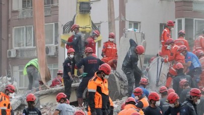 İzmir'deki depremde can kaybı 115'e yükseldi