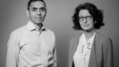 Koronavirüs aşısını bulan Türk çift: Evde çay demleyerek kutladık