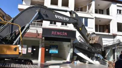 Marmaris'te 32 bina yıkılacak