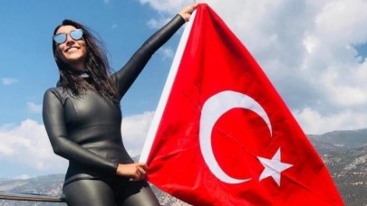 Milli dalışçı Fatma Uruk,  Meksika’da dünya rekoru kırdı