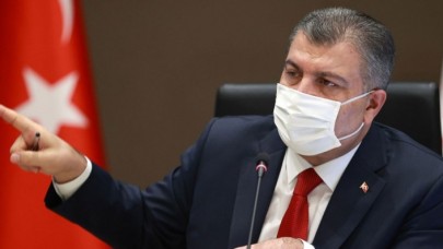 Sağlık Bakanı Fahrettin Koca'dan 65 yaş yasağı ile ilgili flaş açıklama