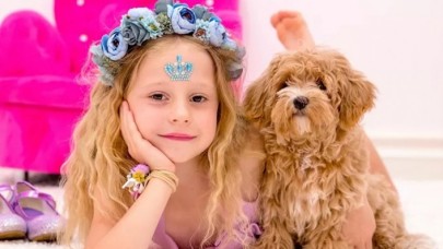 6 yaşındaki Rus çocuk,  en çok kazanan YouTube yıldızları arasında: Geliri 18.5 milyon dolar