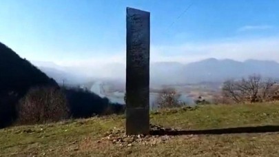 ABD'yi karıştıran gizemli metal bloğun bir benzeri bu kez Romanya'da ortaya çıktı