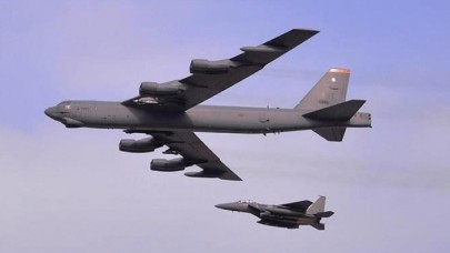 ABD'den Orta Doğu'da gerilimi artıracak hamle: İran'a karşı nükleer bombardıman uçakları yolladı