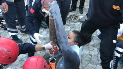 Adana'da akıl almaz olay: Hamile Nehir Cengiz,  hastane bahçesindeki foseptik çukuruna düştü