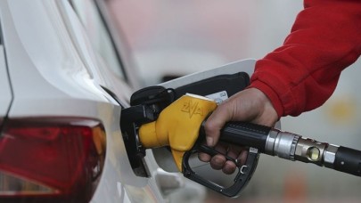 Araç sahiplerine kötü haber: Benzine ve motorine zam