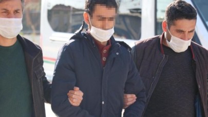 Atatürk büstünü söküp çöp kutusuna attı: Gözaltına alındı