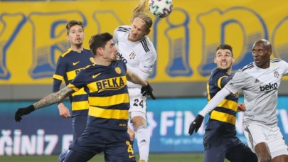 Beşiktaş,  Ankaragücü'nü Vida'yla geçti,  zirve yürüyüşüne devam etti