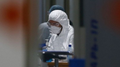 Bir günde 6 sağlık çalışanı hayatını kaybetti