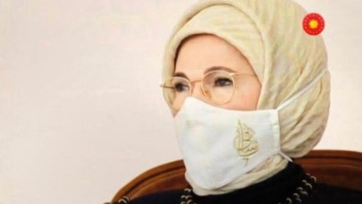 Emine Erdoğan'ın maskesinde dikkat çeken detay: Anlamı bakın ne çıktı