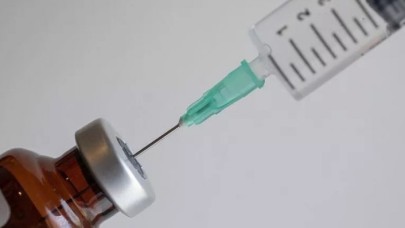 Emniyetten uyarı: 'Aşı' bahanesiyle dolandırıcılık yapıyorlar