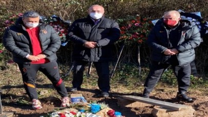 Fatih Terim,  Özkan Sümer’in mezarını ziyaret etti