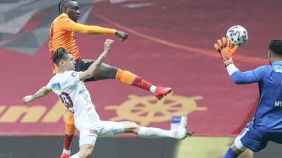 Galatasaray - Hatayspor: Diagne tarihe geçti