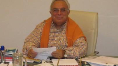 Gazeteci Kenan Akın son yolculuğuna uğurlandı