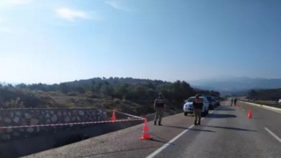 Hatay'da yol kenarında ceset bulundu