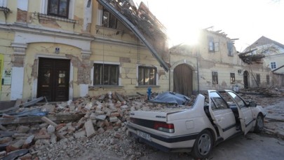 Hırvatistan'daki depremde 5 kişi öldü