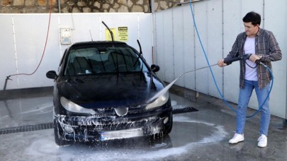 Hortumla araba yıkanması yasaklandı!