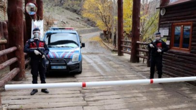 Kadınlar ekmek pişirmek için toplandı,  72 kişi koronavirüse yakalandı! O mahalle için flaş karar