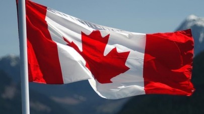 Kanada da İngiltere'ye uçuşları durdurdu