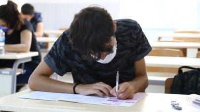 Milli Eğitim Bakanlığı'ndan flaş açıklama: Sınavlar ertelendi!