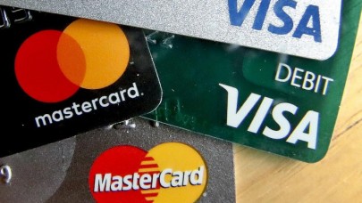 Milyonlarca kişiyi ilgilendiriyor: Yargıtay'dan kredi kartlarıyla ilgili çok önemli karar