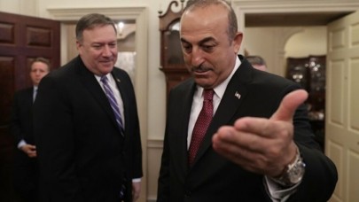 NATO zirvesinde tartışma: Çavuşoğlu,  Pompeo'ya sert çıktı!