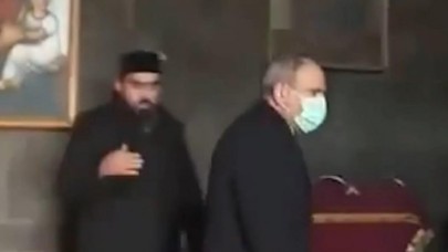 Paşinyan kiliseden kovuldu: Papaz kapıyı gösterdi