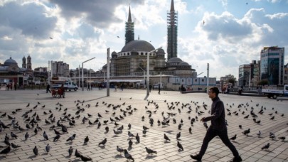 Prof. Dr. Halil Özgüç ‘enteresan ve uyanık bir halkımız var’ diyerek isyan etti