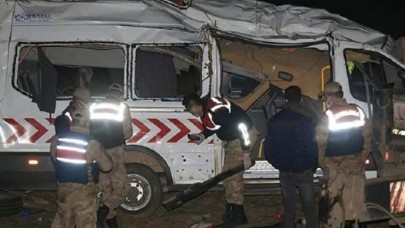 Suriye'den dönen sağlık personelini taşıyan araç kaza yaptı: Durmuş Ayyıldız öldü