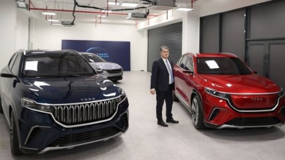 Türkiye'nin otomobili TOGG'un Üst Yöneticisi Gürcan Karakaş'tan fiyat açıklaması