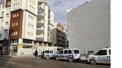 Van'da asansör boşluğuna düşen bekçi Ömer Soğukbulak öldü