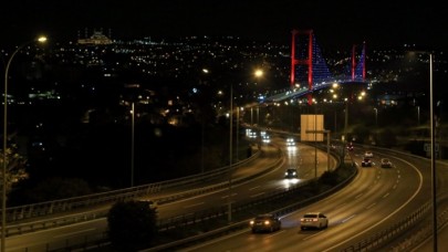 80 saatlik sokağa çıkma kısıtlaması bitti 