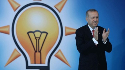 Ak Parti üç isim için harekete geçti: 81 ilde suç duyurusunda bulunacaklar!