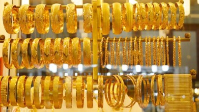 Altın fiyatları yine dip yaptı: Teknik uzman,  yatırımcıyı uyarıp altın için yön verdi