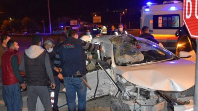 Antalya'da feci kaza: Mehmet Yıldız,  Durkadın Korkmaz ve Ayşe Eken öldü